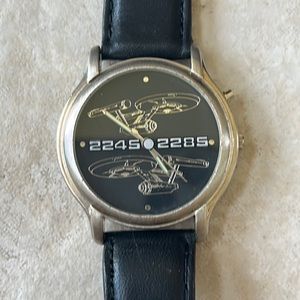 Star Trek USS Enterprise 2245-2285 Collector’s Watch Valdawn